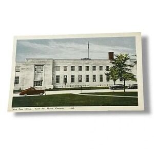 Postcard New Post Office Sault Ste Marie Ontario Canada White Border Card A602
